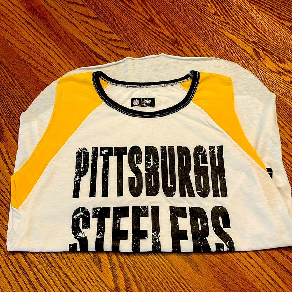 Women’s Steelers T Shirt